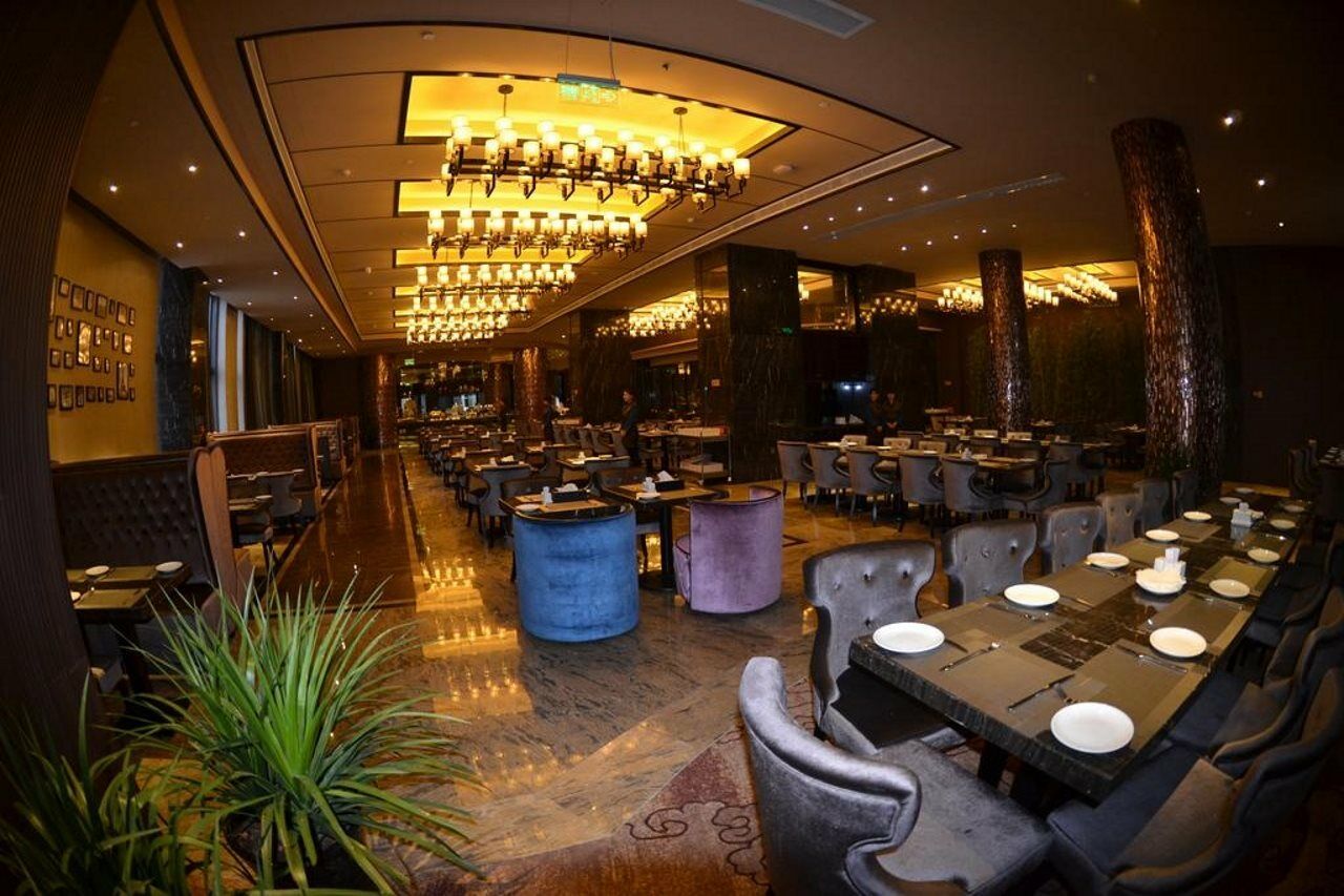 Xiamen Wanjia Oriental Hotel Экстерьер фото
